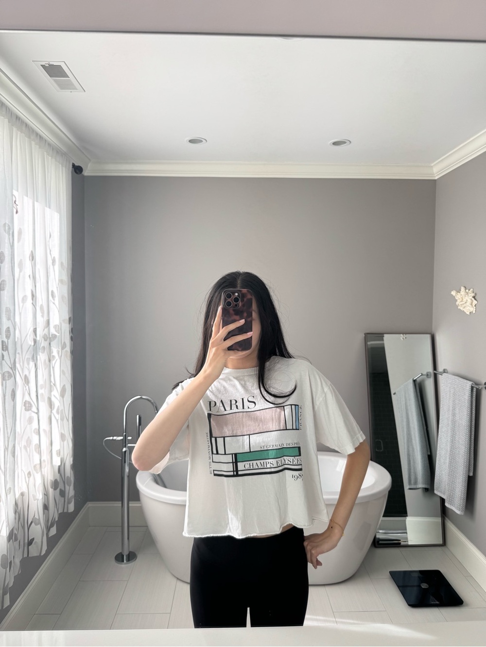 Brandy Melville Paris graphic tee